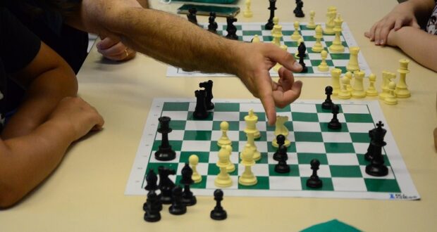 Vai ter curso de xadrez gratuito na Praça da Juventude – oreporter